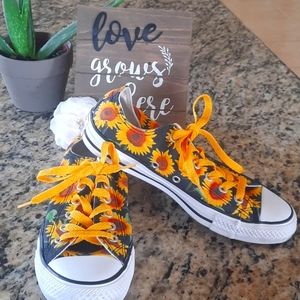 Converse- Sunflower 🌻  Print - size 7